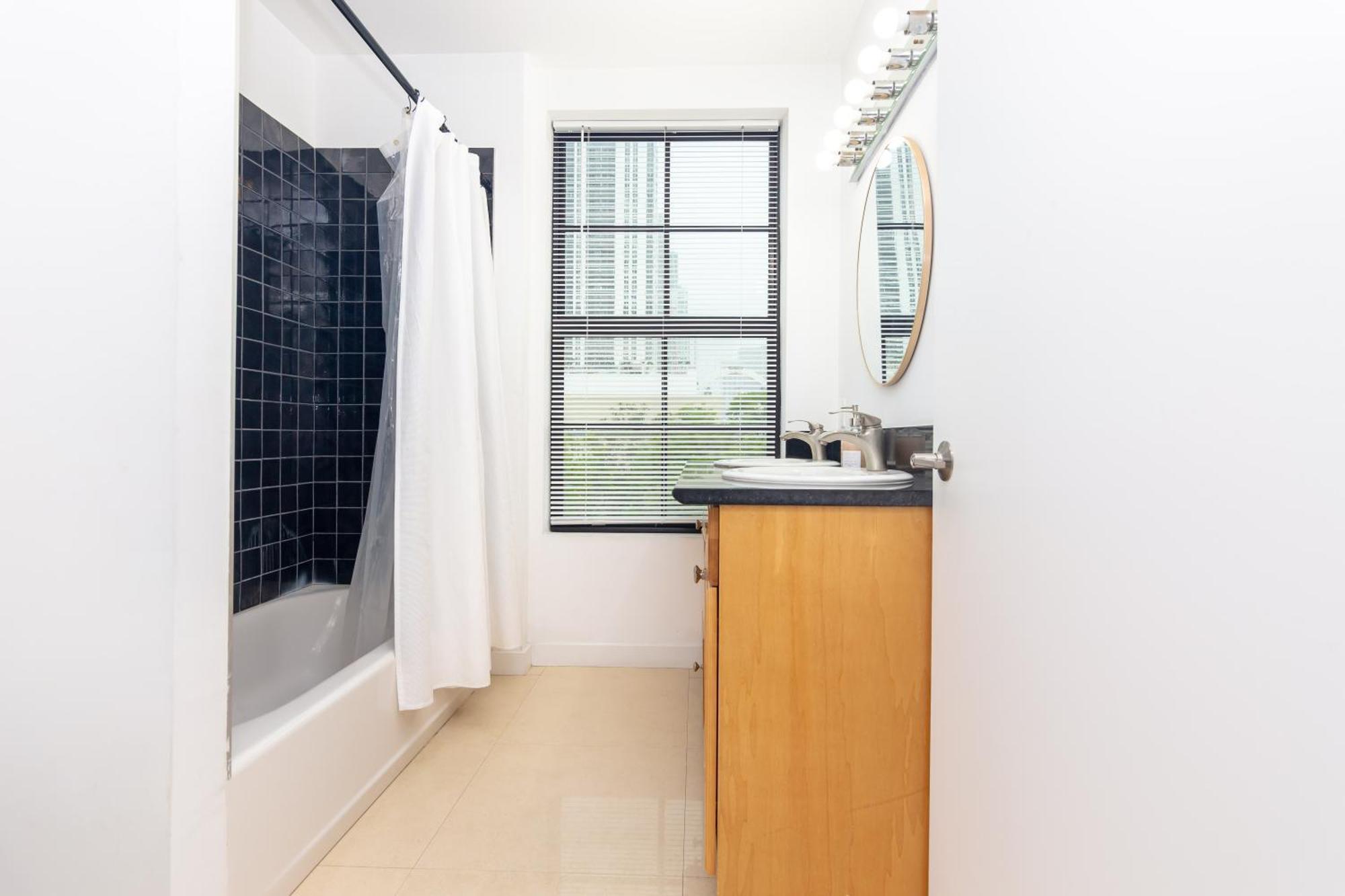 Downtown Miami 2 Bedrooms Apartment Exterior photo