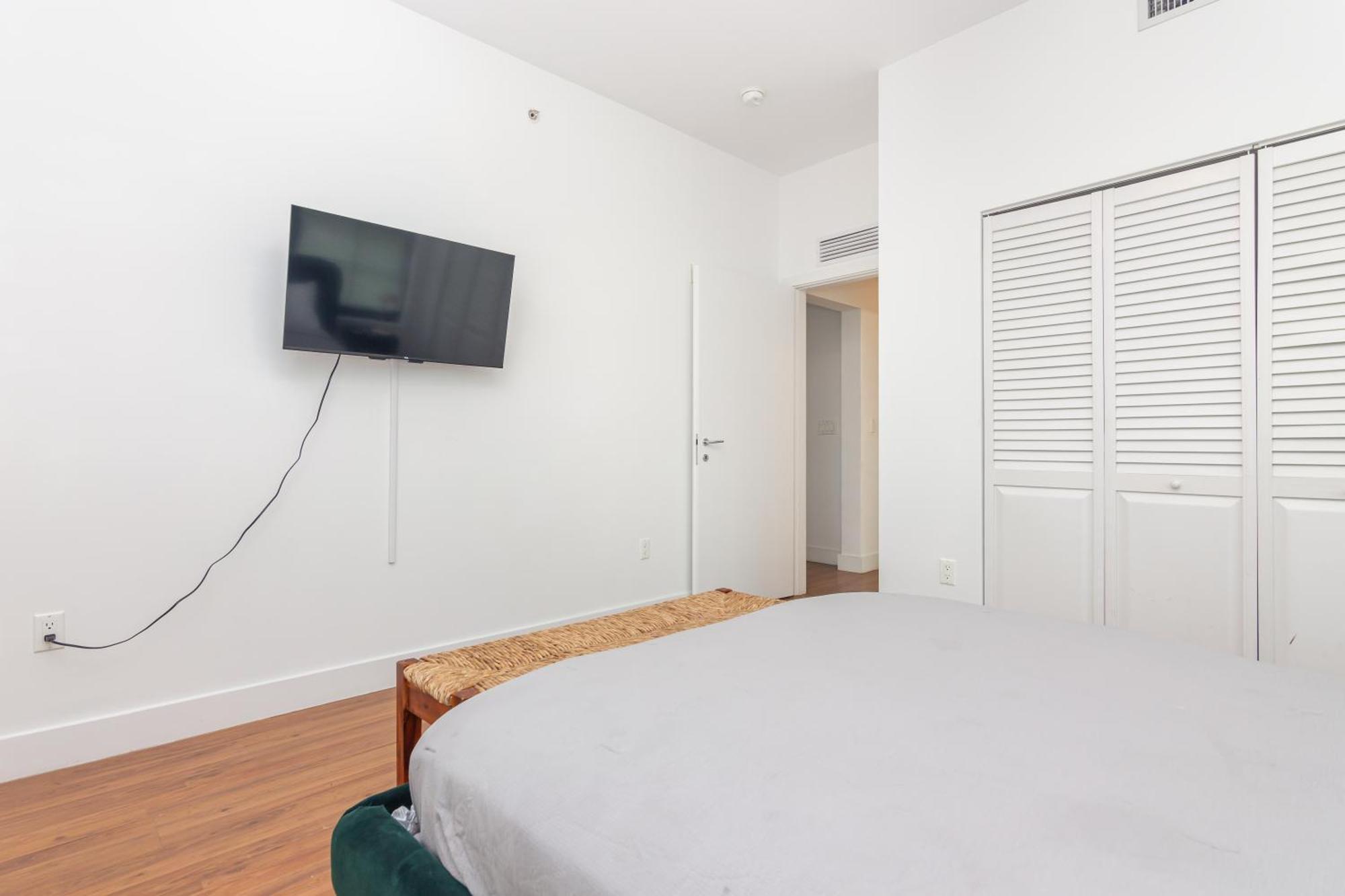 Downtown Miami 2 Bedrooms Apartment Exterior photo